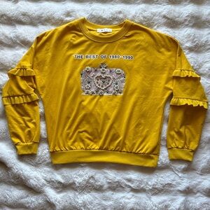 Vintage Crown Graphic Yellow Crewneck Sweater
